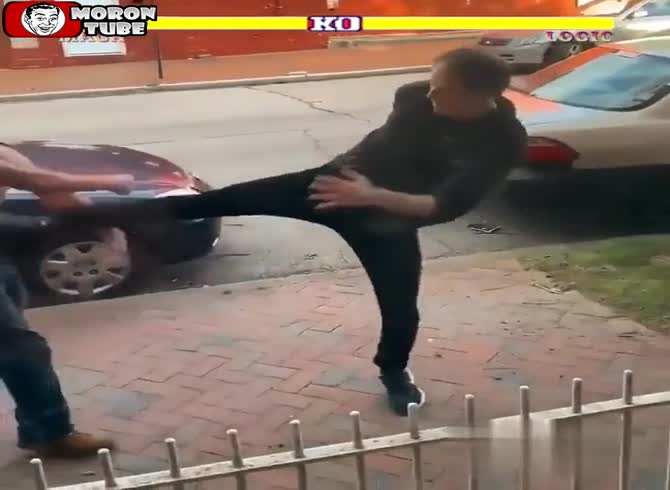 Video :When inebriated men play Street Fighter